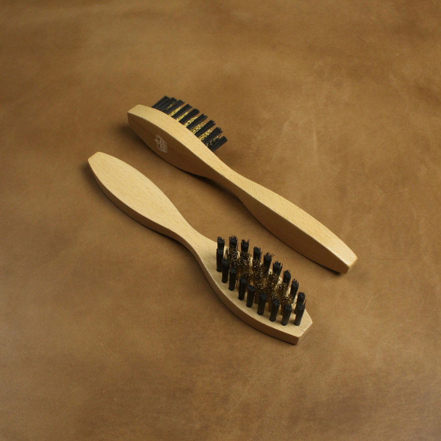 messing-nylonharen-suede-borstel