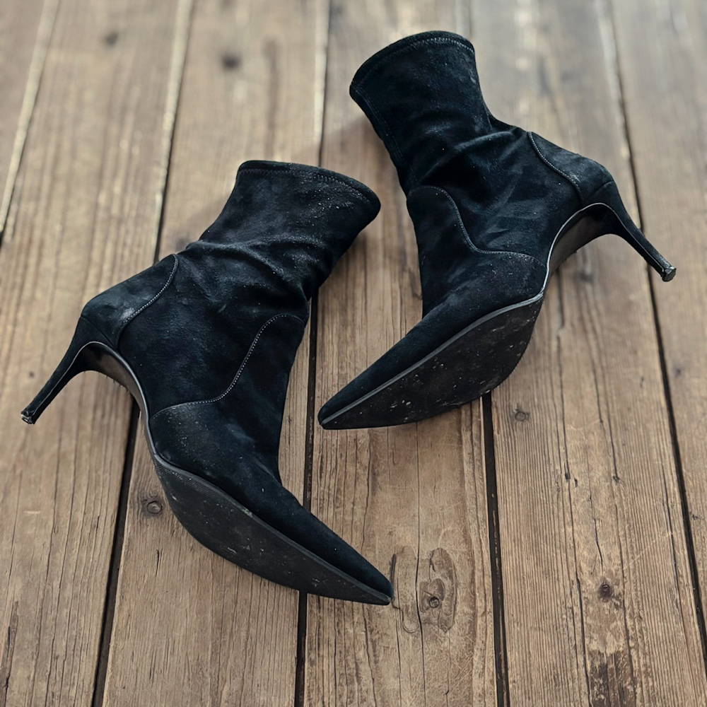 Schoenreparatie - volledige leren zolen Stuart Weitzman laarsjes - The Royal Treatment